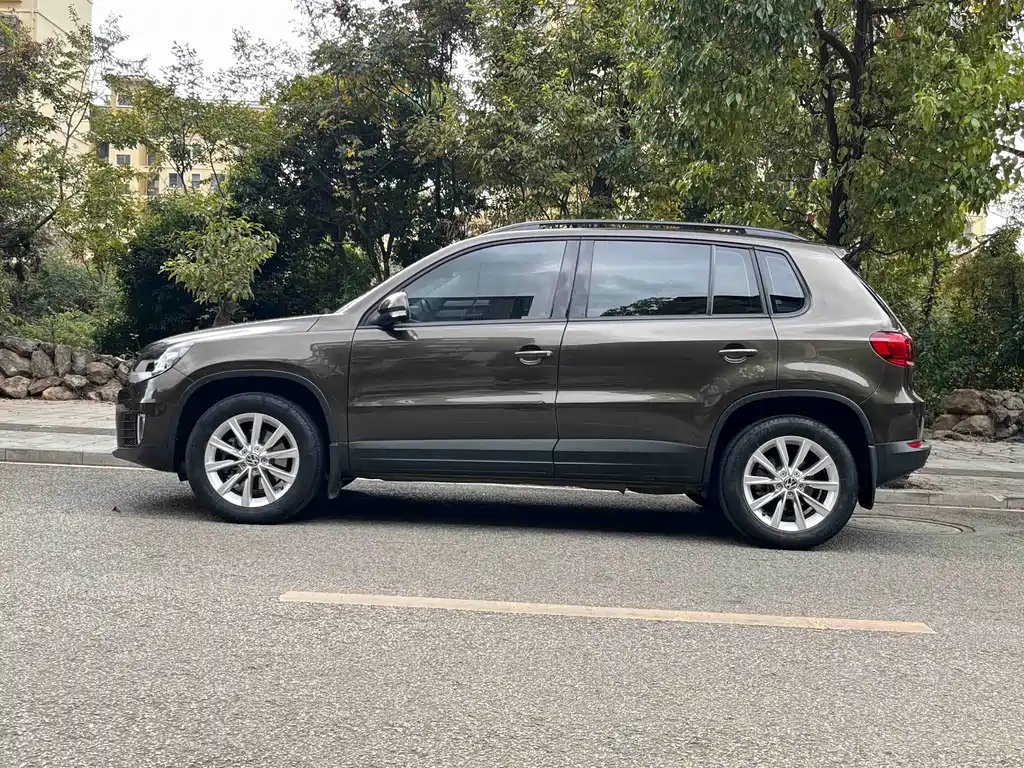 Volkswagen Tiguan — миниатюра 6