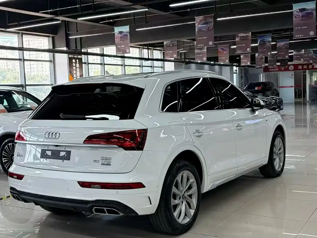 Audi Q5L — миниатюра 4