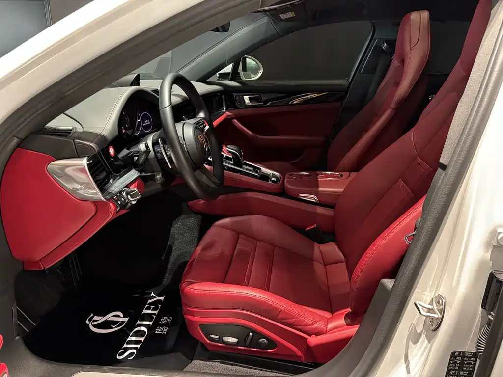 Porsche Panamera — миниатюра 6