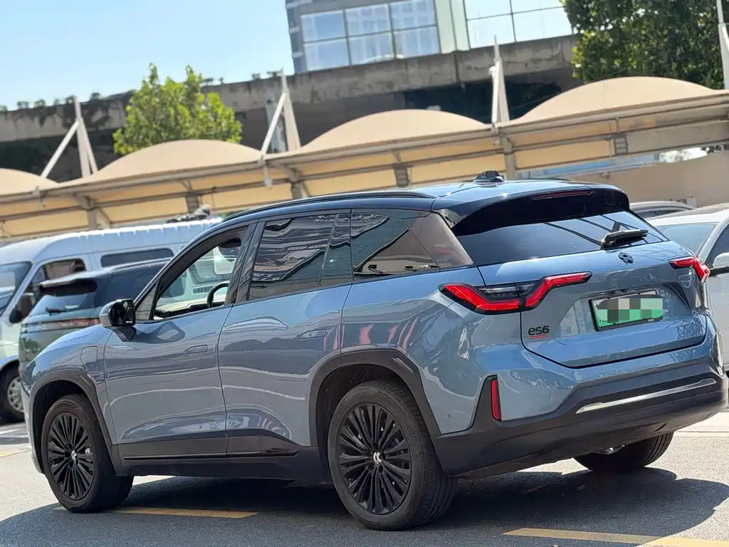 NIO ES6 — миниатюра 4