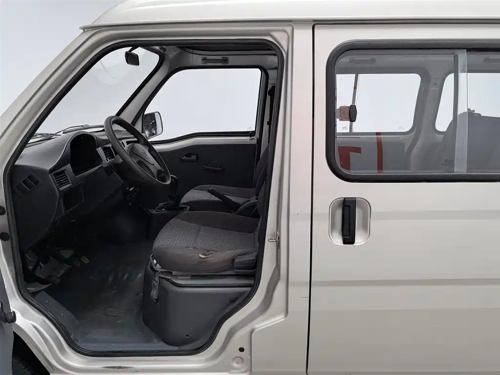 Wuling Sunshine 2013 1.0L