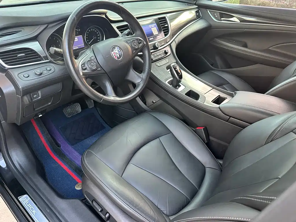 Buick LaCrosse — миниатюра 7