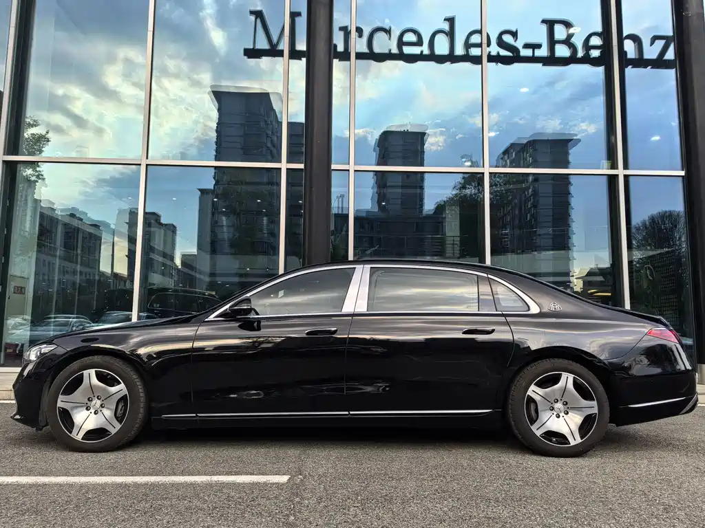 Mercedes-Benz S-Class — миниатюра 6