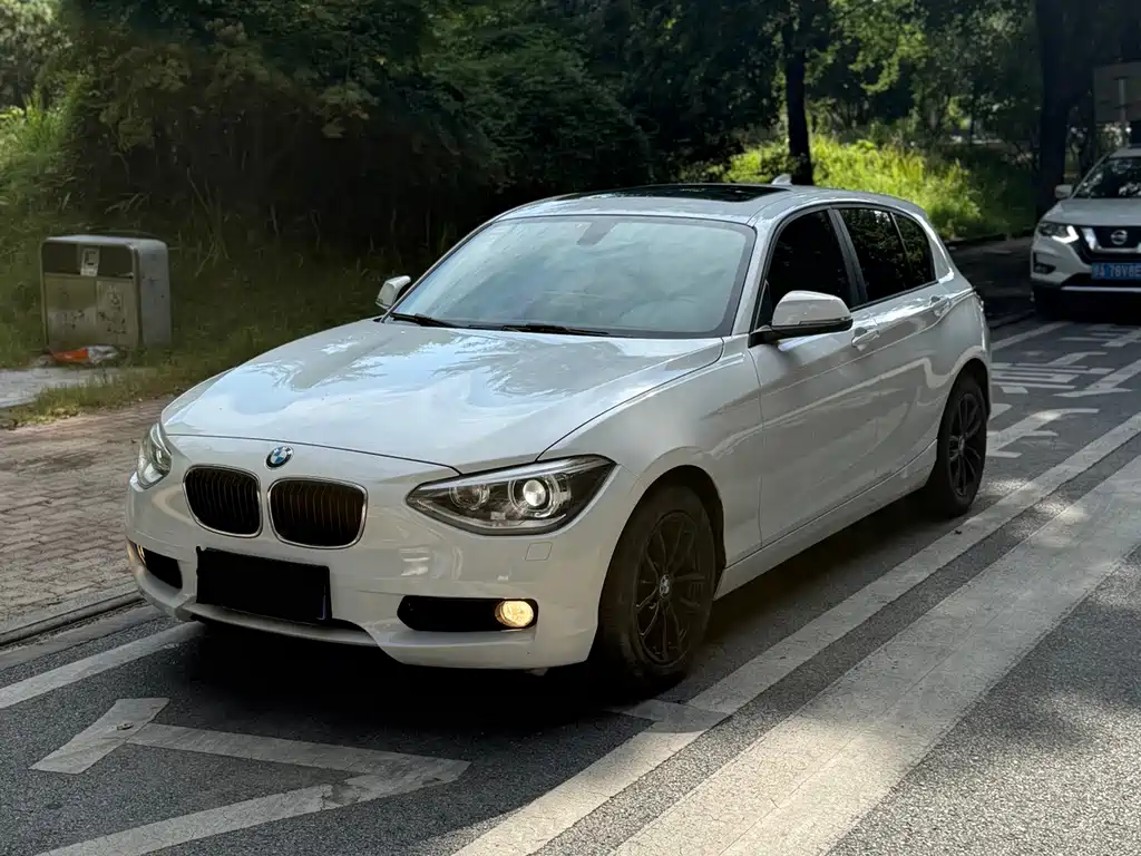 BMW 1 Series (Import) — миниатюра 3
