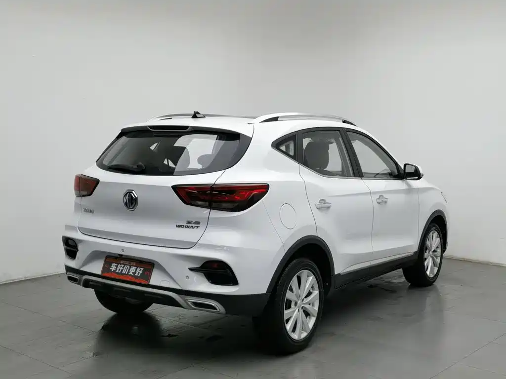 MG ZS — миниатюра 2