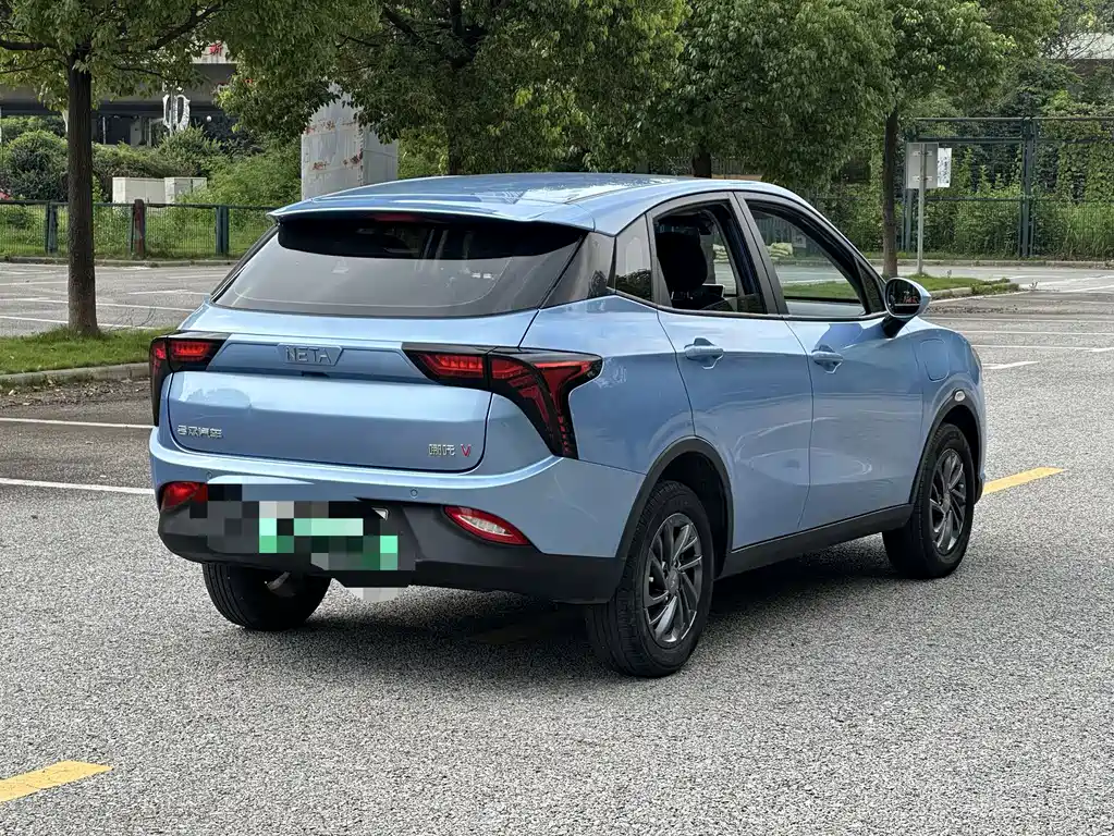 Neta V 2022 300 Lite