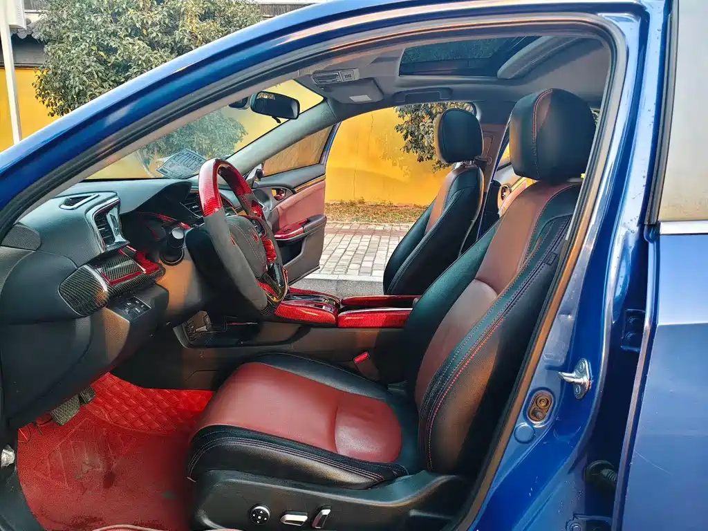 Honda Civic — миниатюра 8