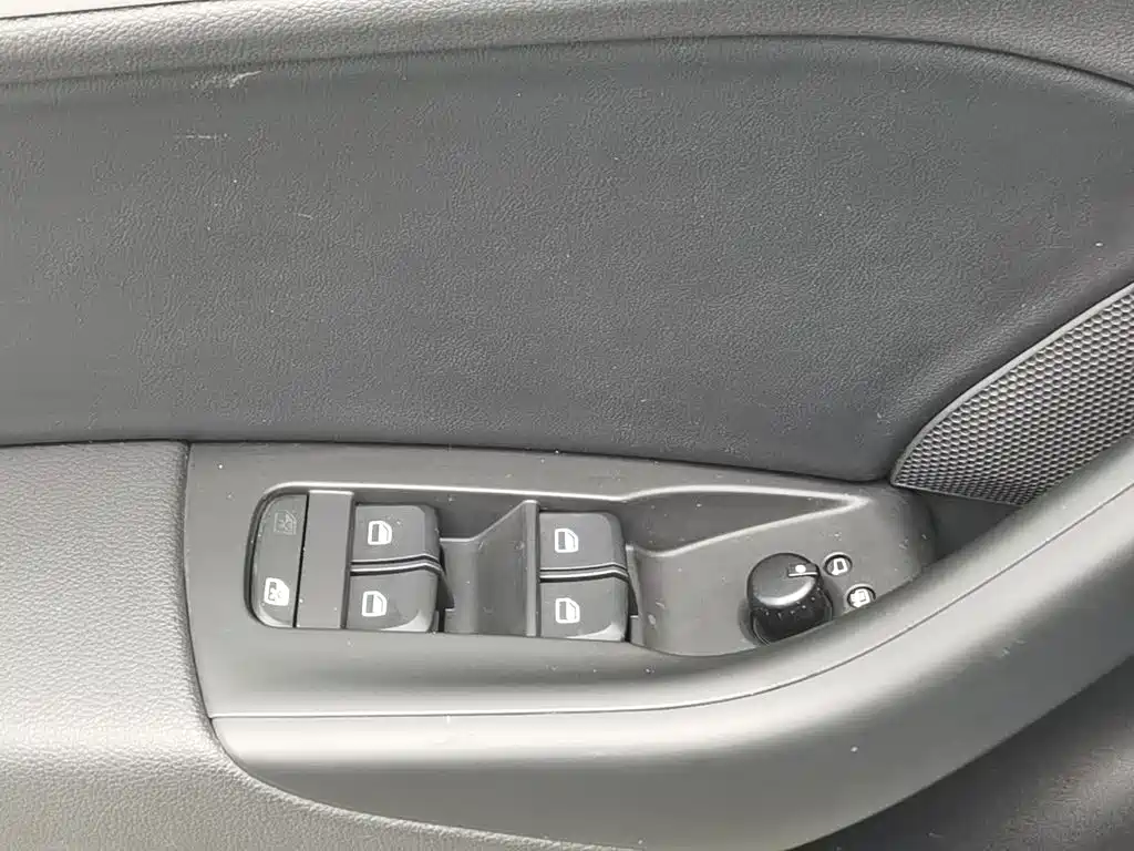 Audi Q3 — миниатюра 9