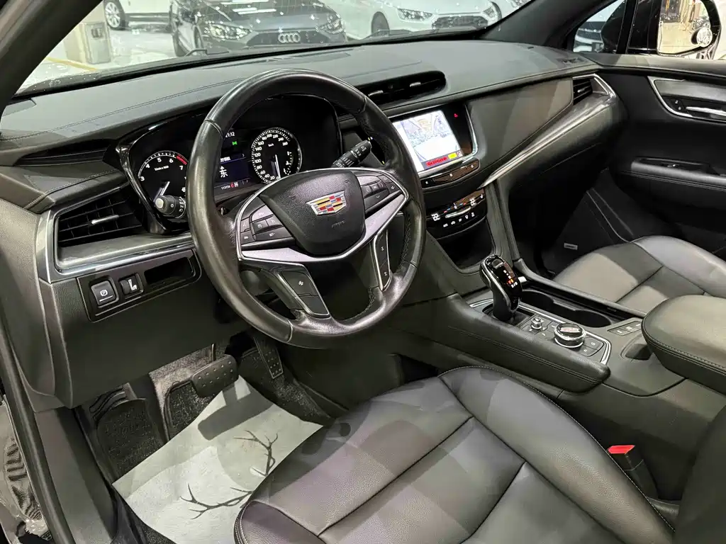 Cadillac XT5 — миниатюра 12