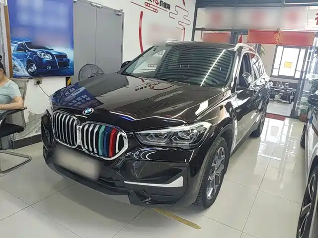 2021 BMW X1
