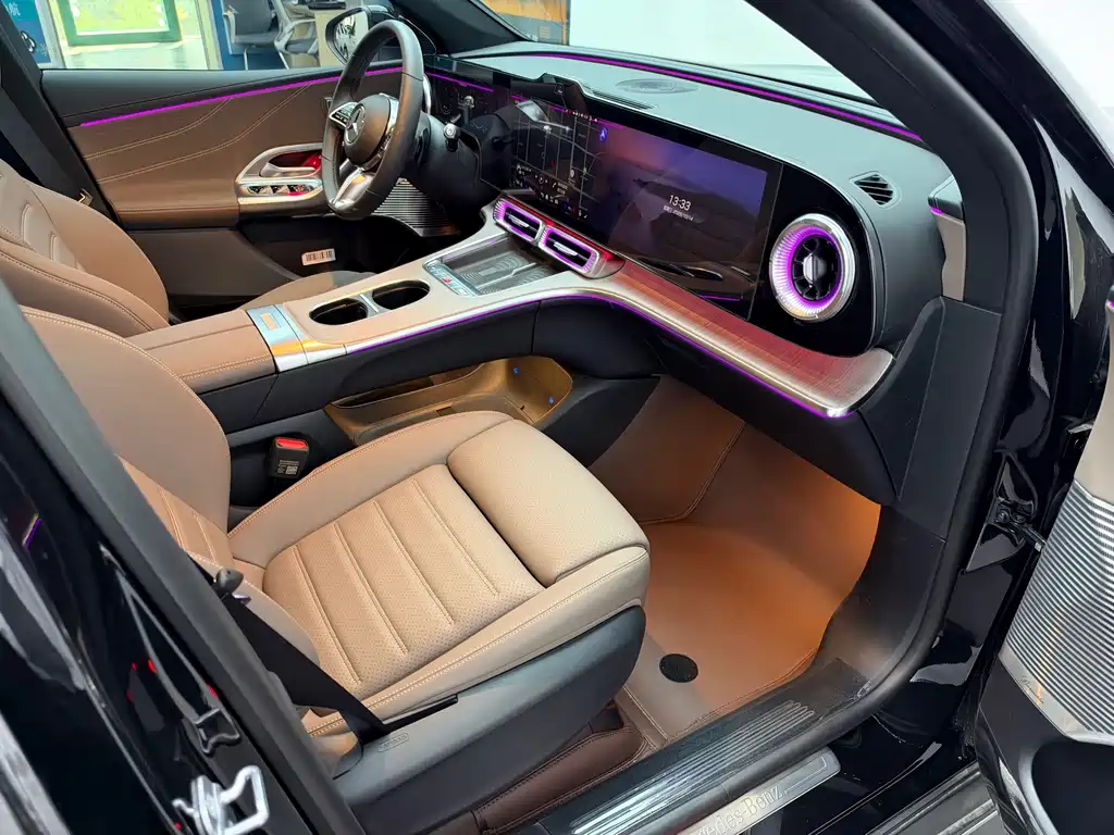 Mercedes-Benz GLC New Energy — миниатюра 8