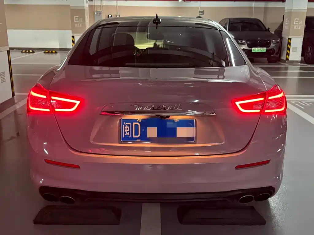 Maserati Ghibli — миниатюра 5