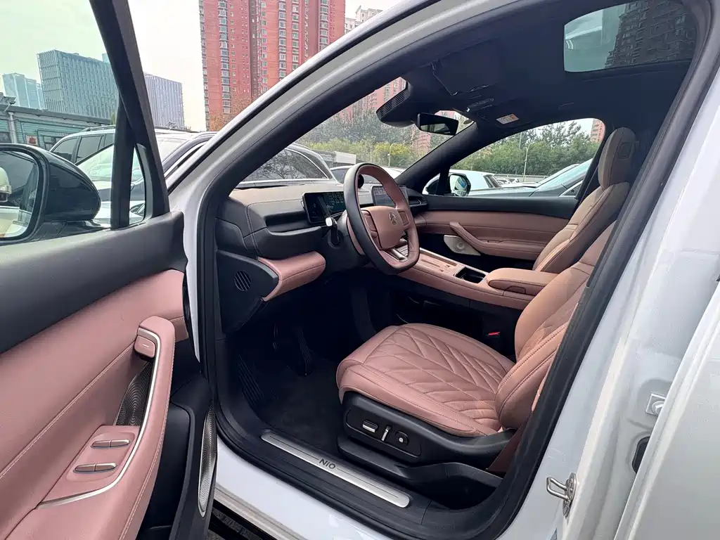 NIO ES6 — миниатюра 5