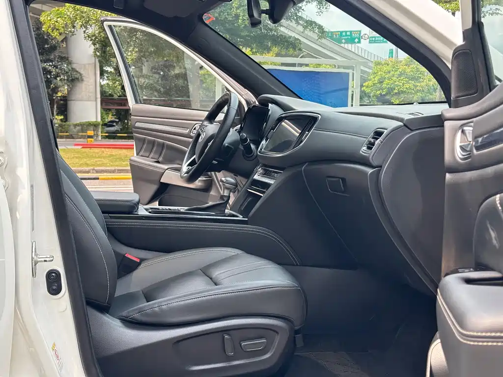 GAC Motor Trumpchi GS8 — миниатюра 7