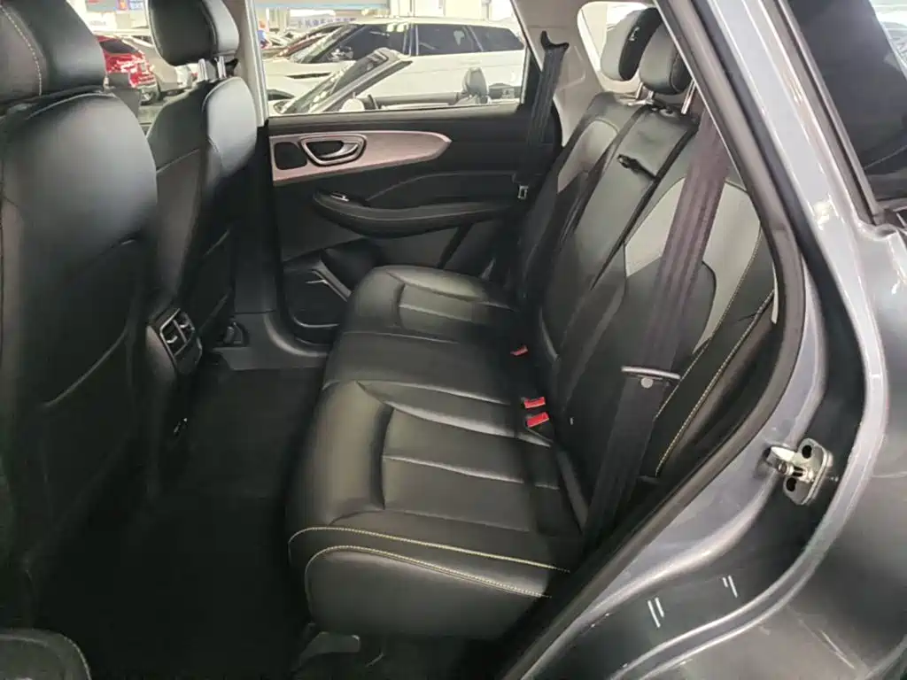Roewe RX5 — миниатюра 17