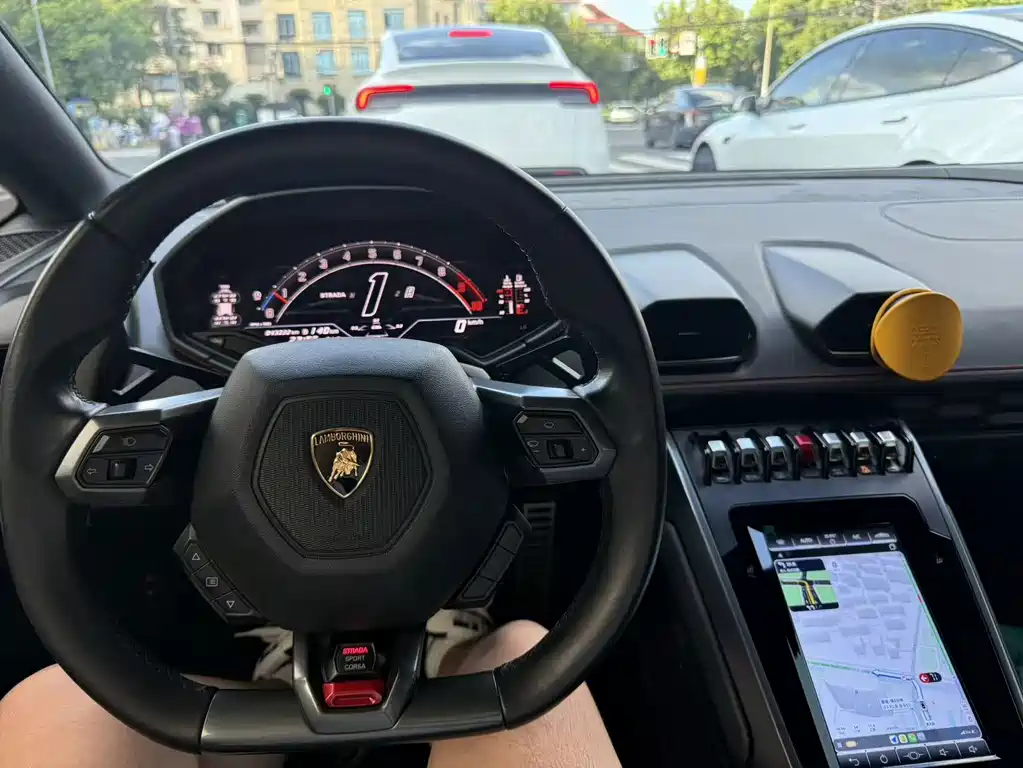 Lamborghini Huracán — миниатюра 12