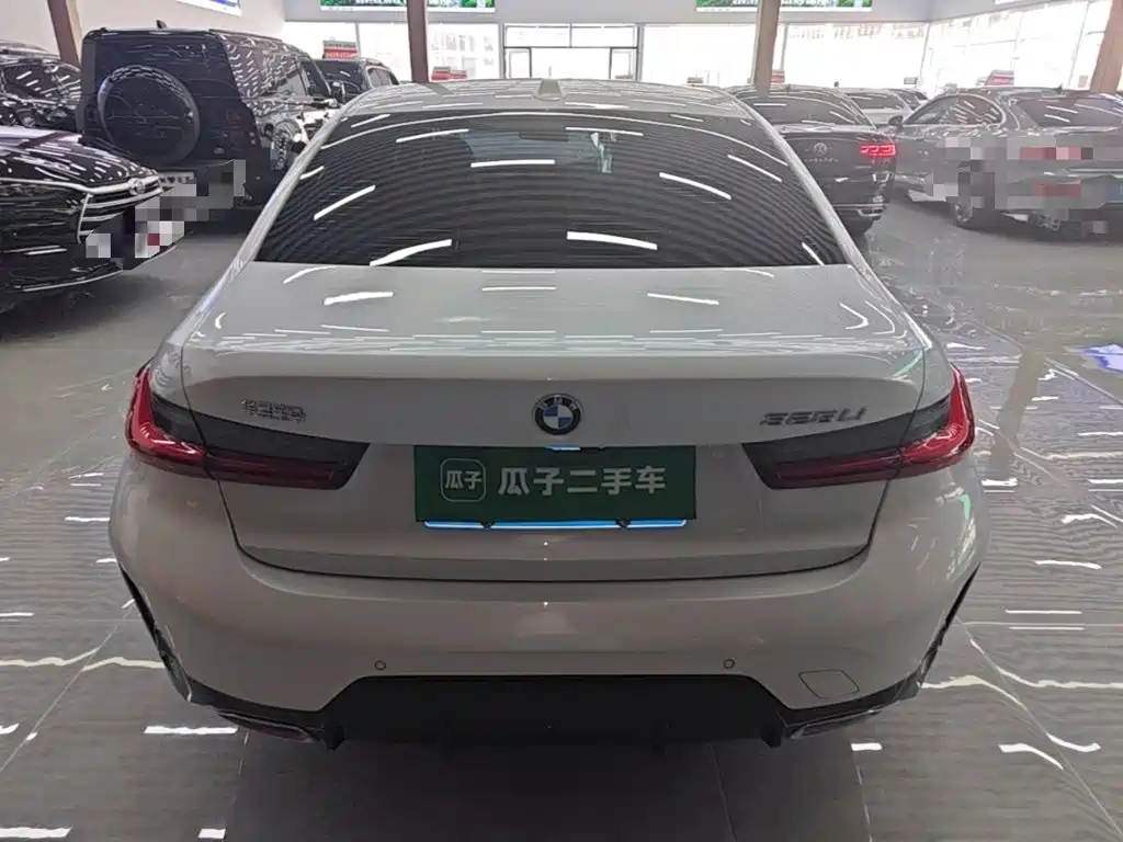 BMW 3 Series — миниатюра 6