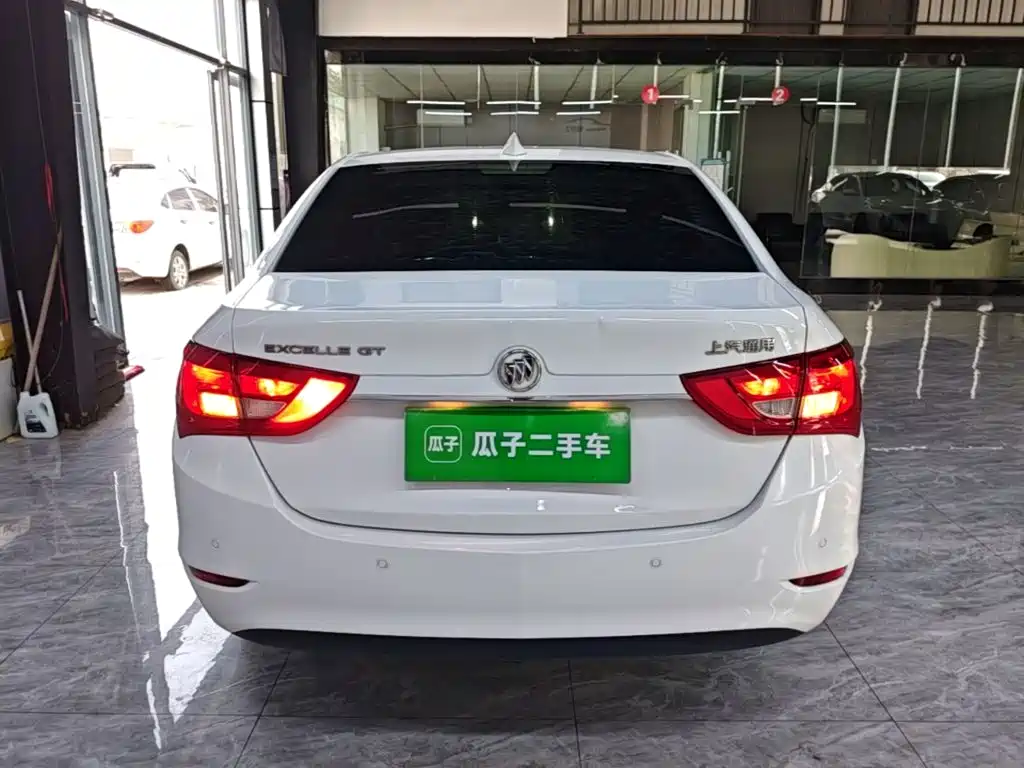 Buick Excelle — миниатюра 6