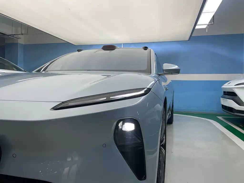 NIO ET5T — миниатюра 4