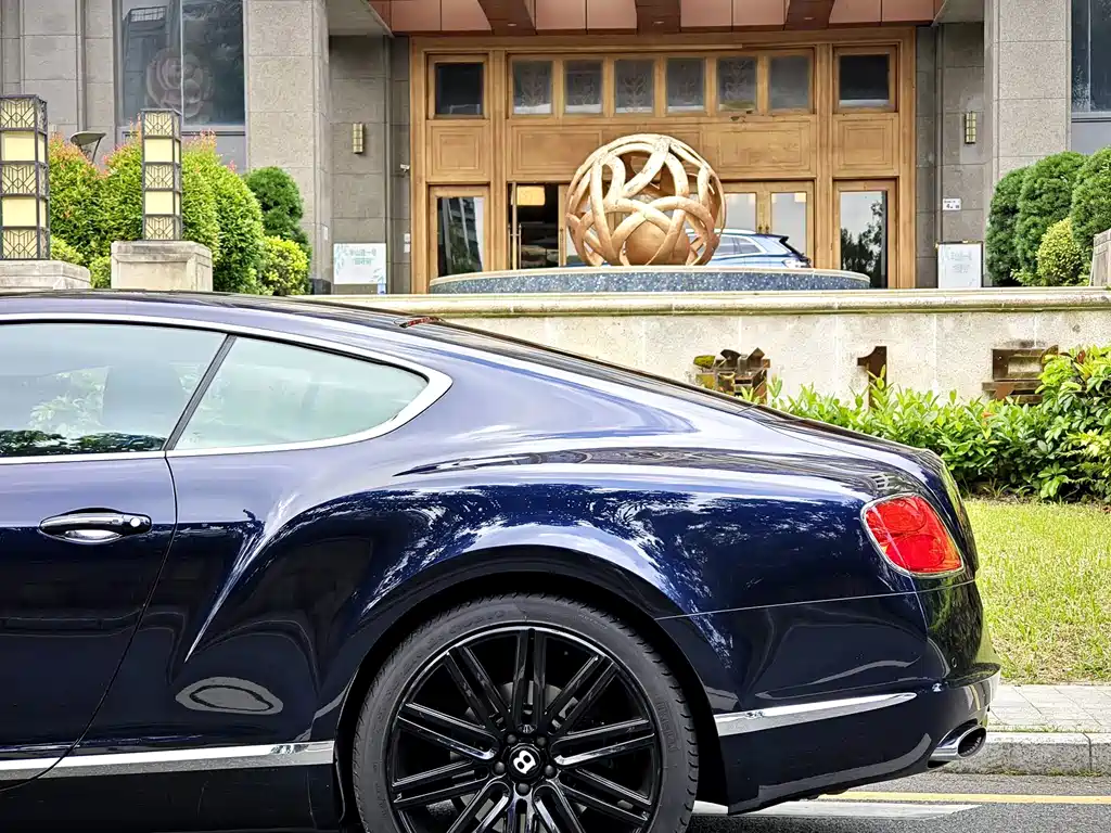 Bentley Continental — миниатюра 25