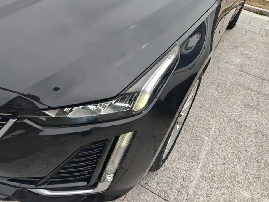 Cadillac CT5 — миниатюра 5