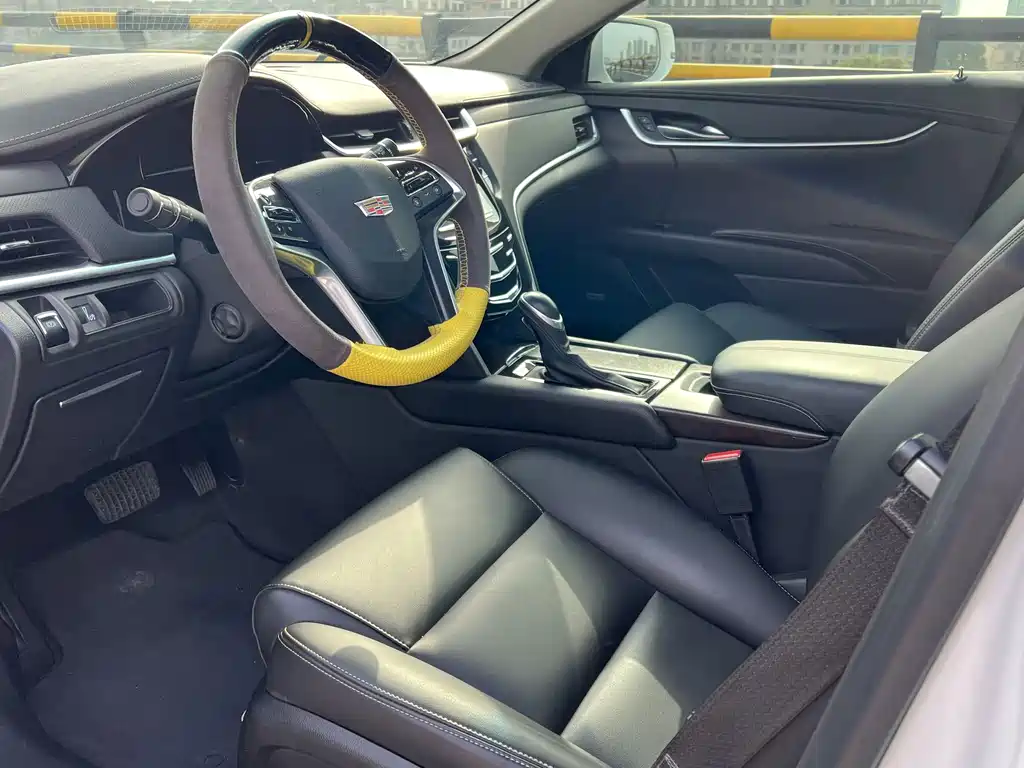 Cadillac XTS — миниатюра 7