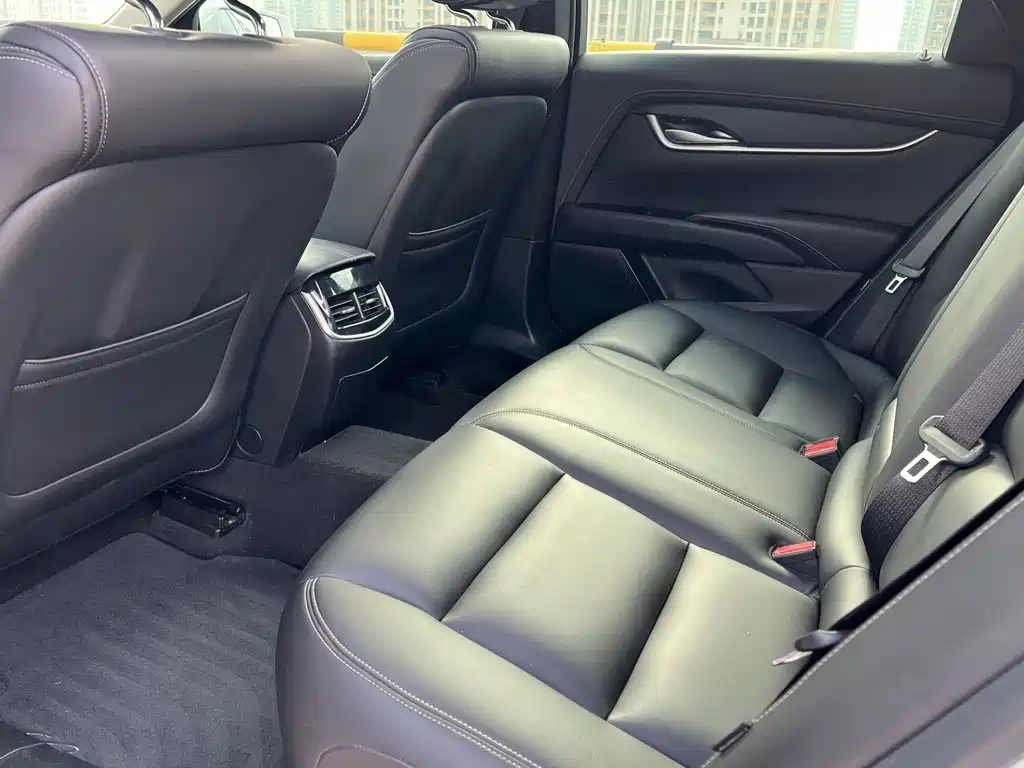 Cadillac XTS — миниатюра 15