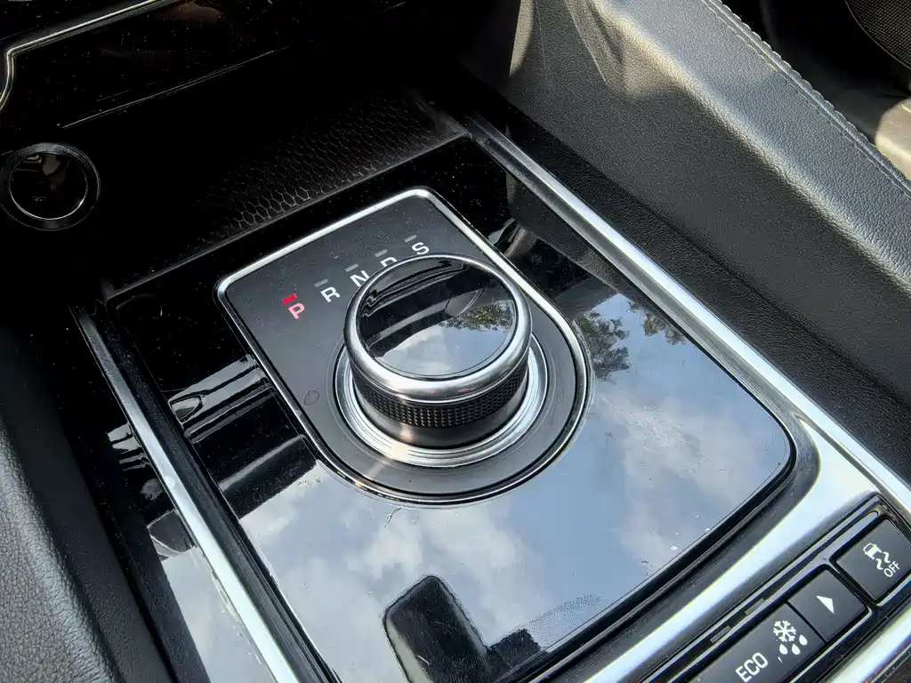 Jaguar F-Pace 2020 2.0T Premium