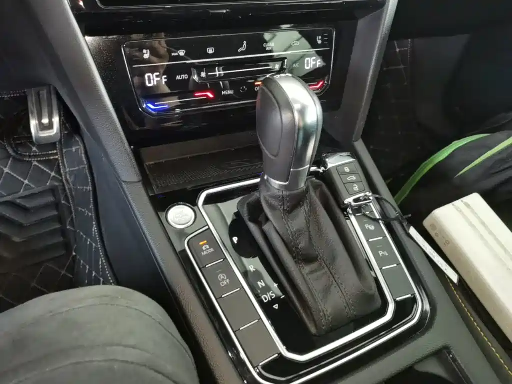Volkswagen CC — миниатюра 14