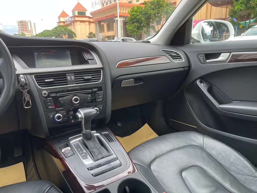 Audi A4L — миниатюра 16