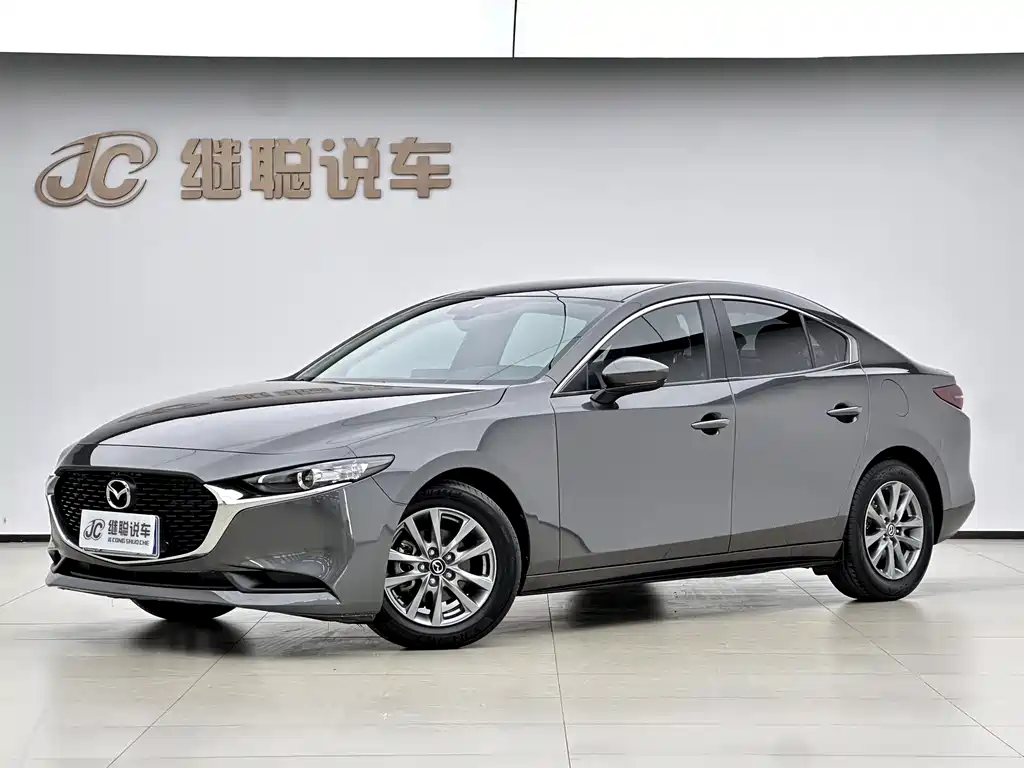 Mazda 3 Axela 2023