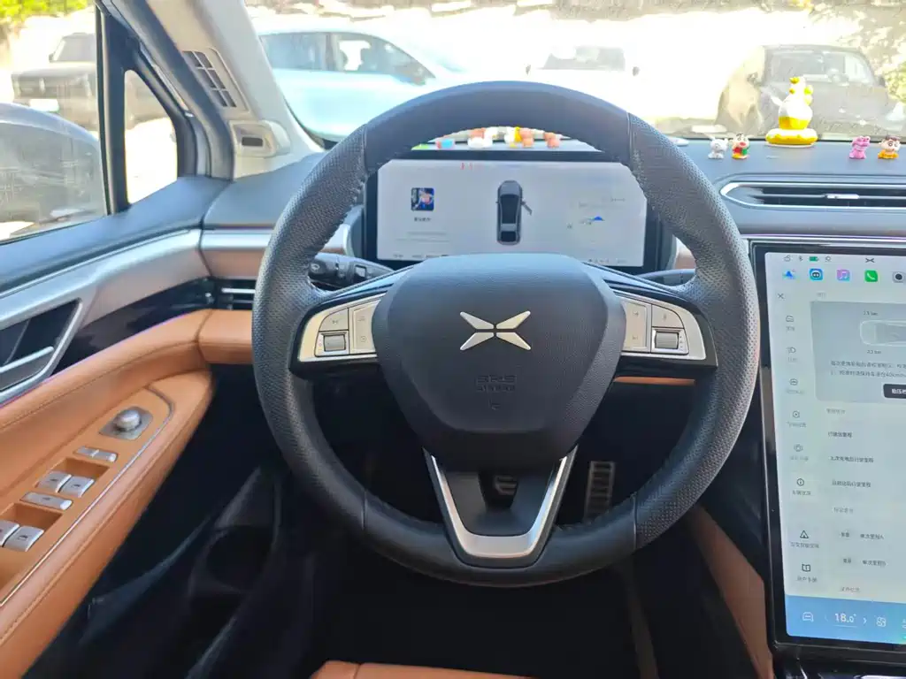 XPeng P5 — миниатюра 12