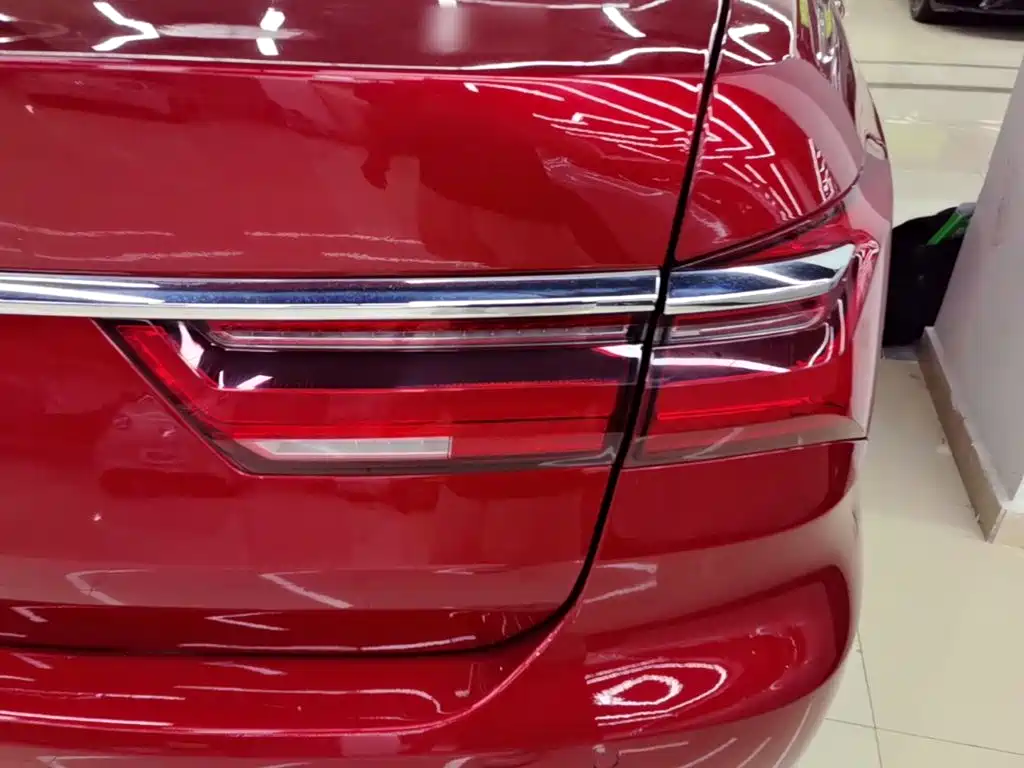 BYD Qin NEV — миниатюра 8