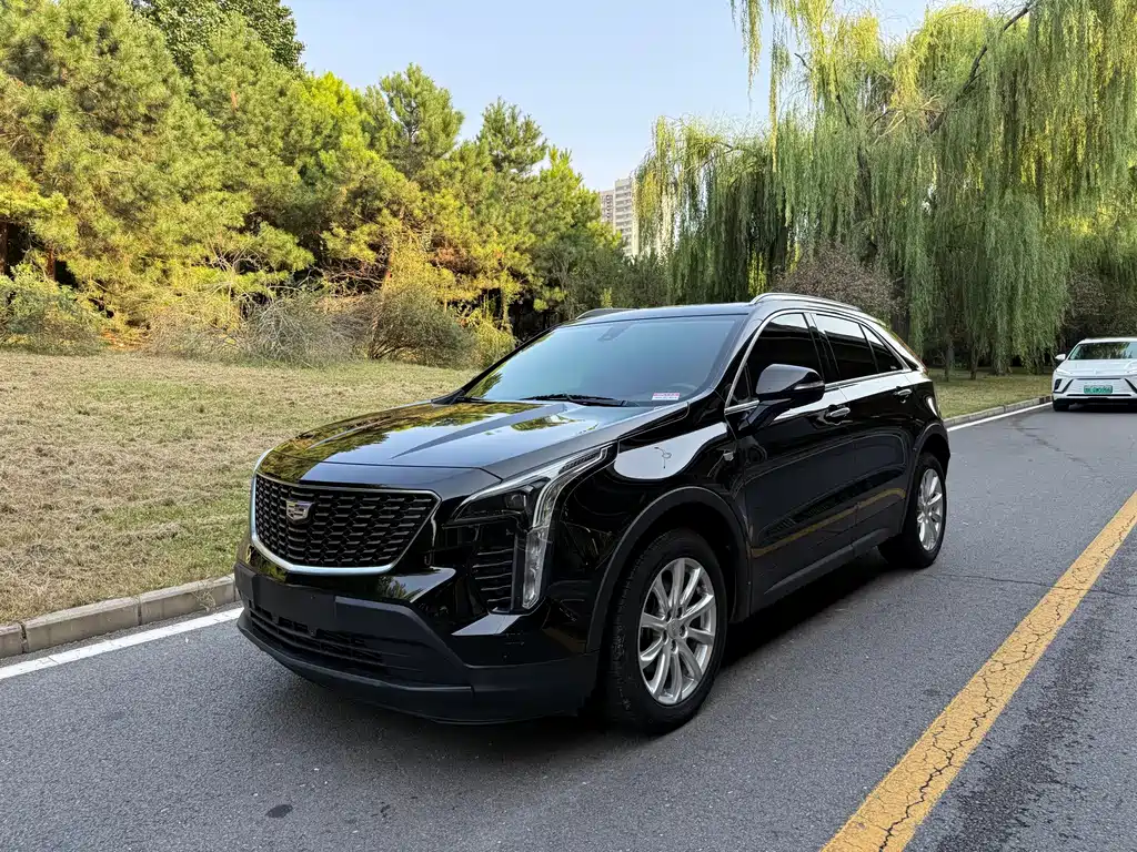 Cadillac XT4