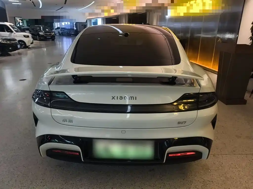Xiaomi SU7 — миниатюра 6