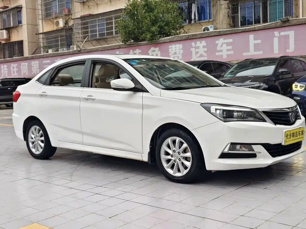 Changan V7 — миниатюра 3