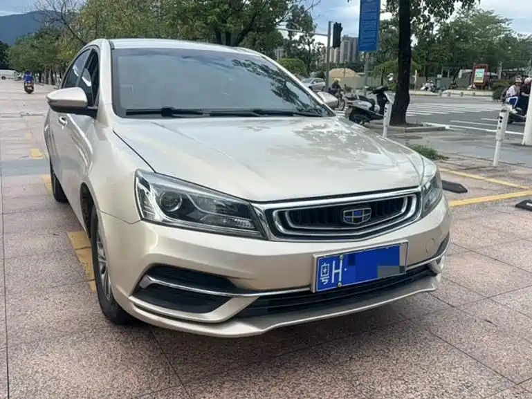 Geely Emgrand — миниатюра 3