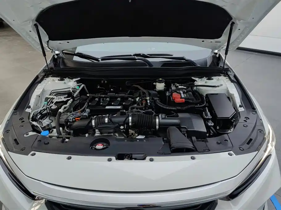 Honda Inspire 2022 260TURBO