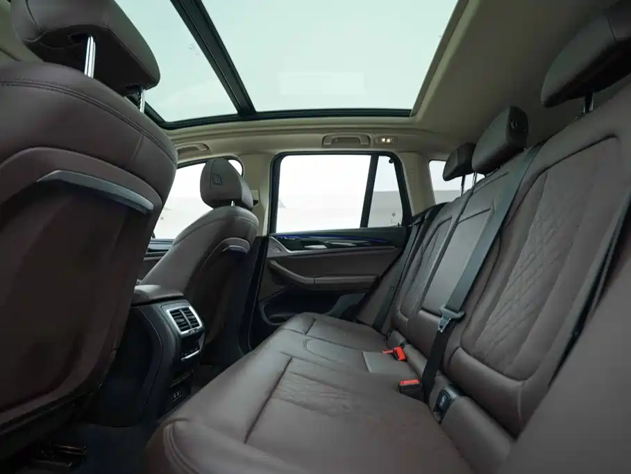 BMW X3 — миниатюра 19