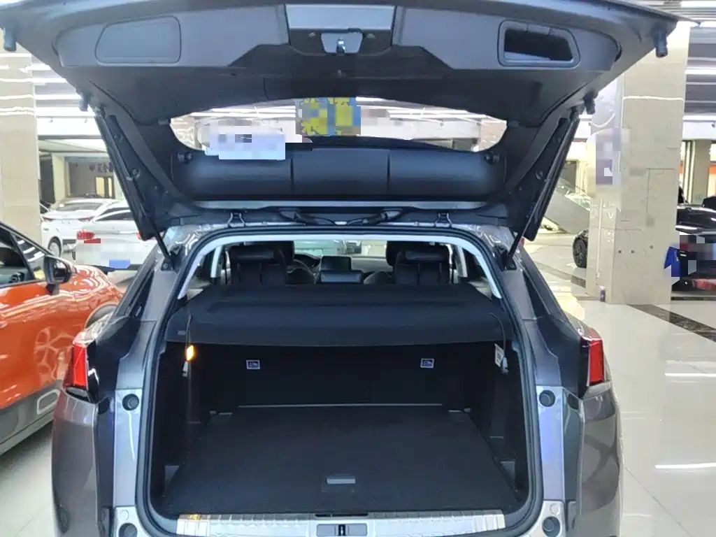 Peugeot 4008 — миниатюра 19