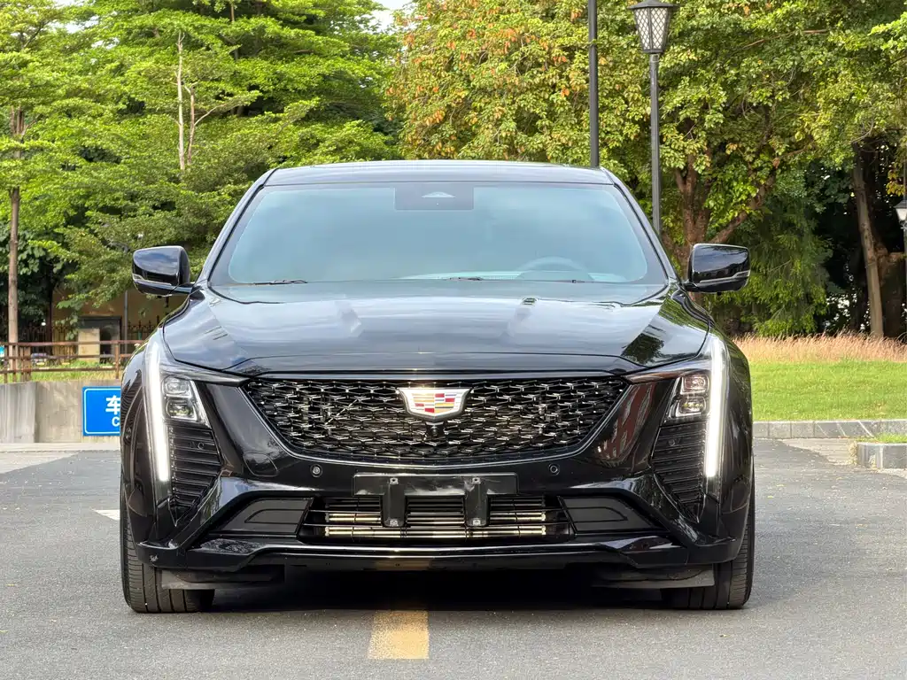 Cadillac CT5 — миниатюра 3