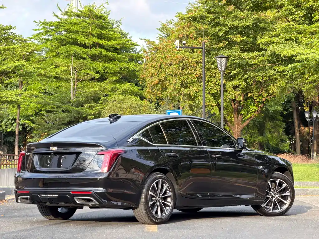 Cadillac CT5 — миниатюра 4