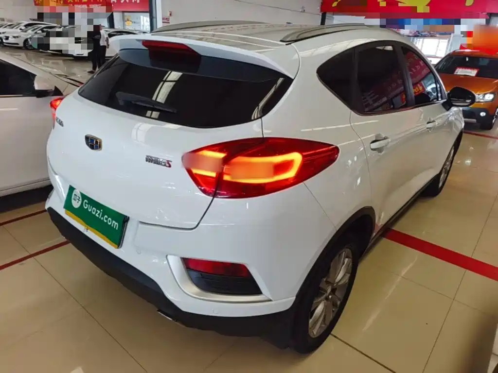 Geely Emgrand GS — миниатюра 7