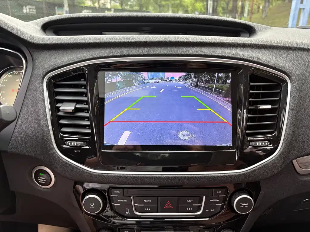Geely Vision X6 — миниатюра 18