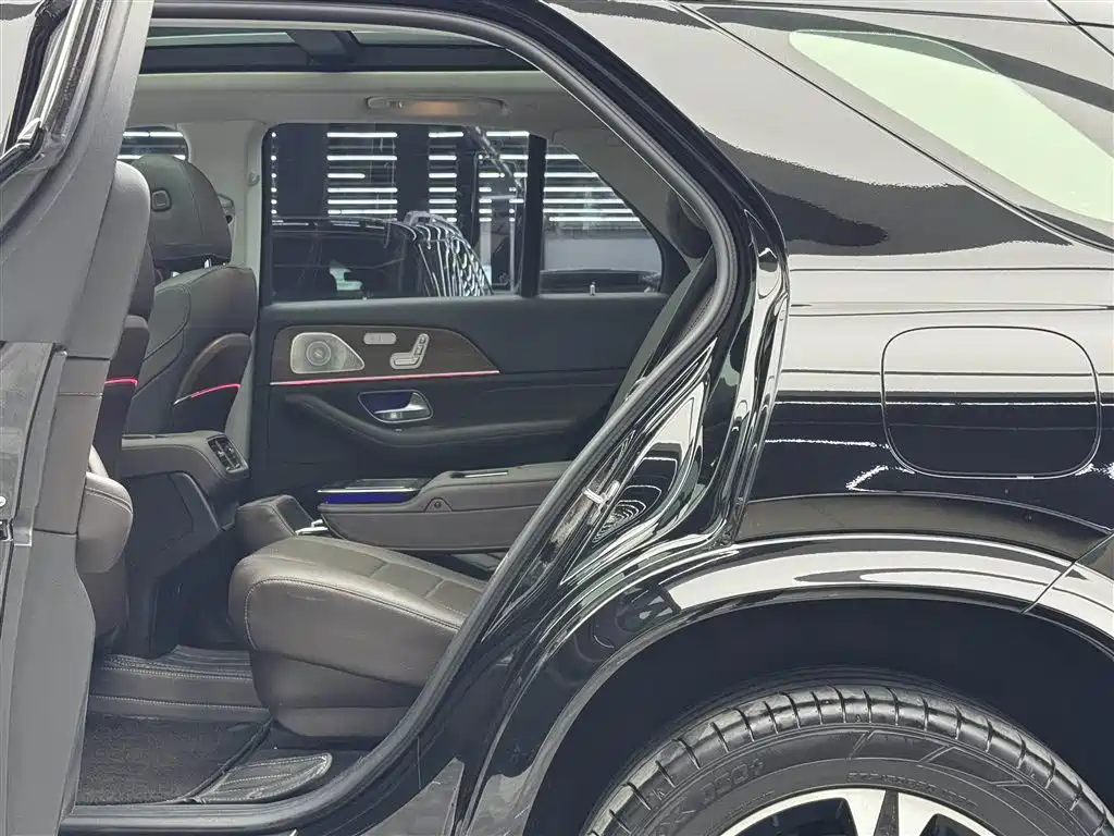 Mercedes-Benz GLE New Energy GLE 350 e 4MATIC, фото 7