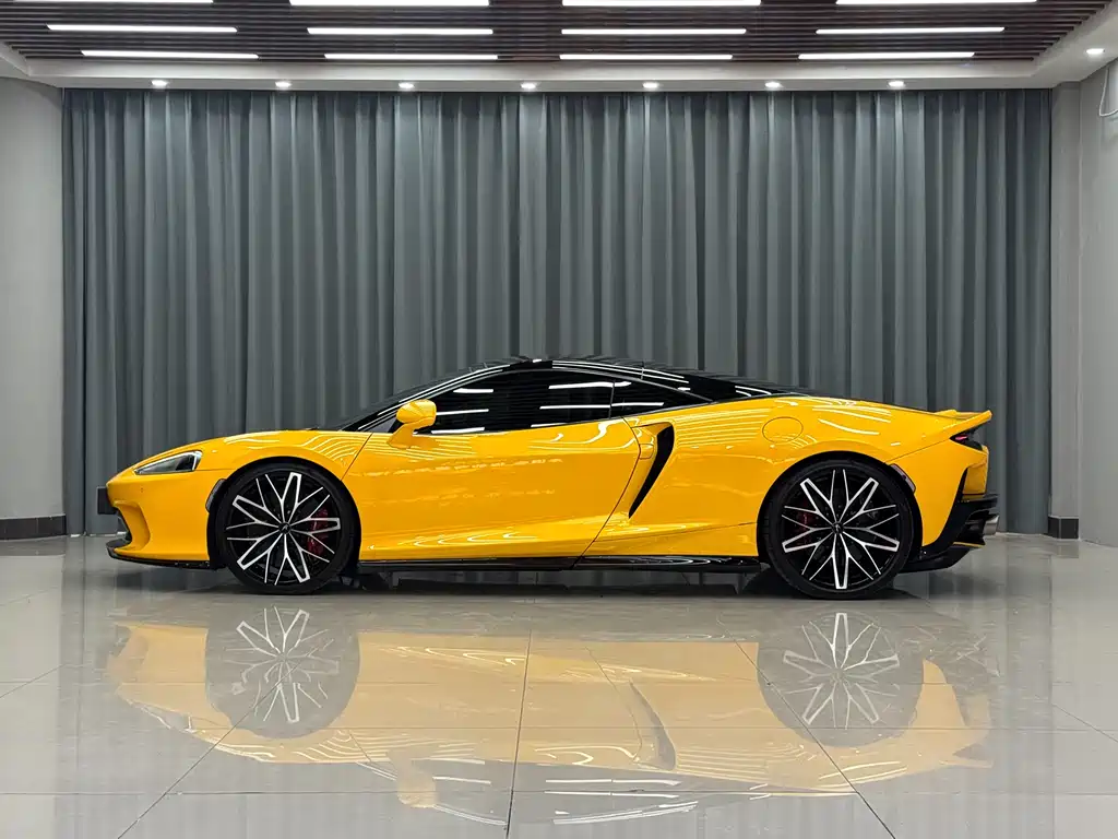 McLaren GT 2022 4.0T