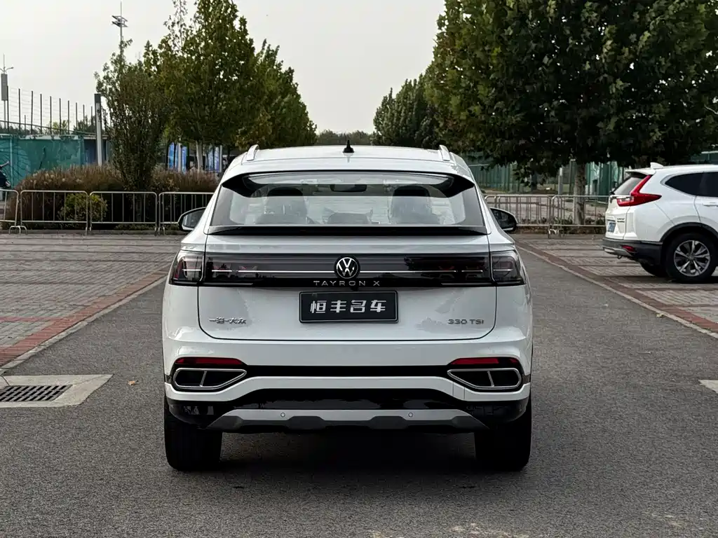 Volkswagen X — миниатюра 5