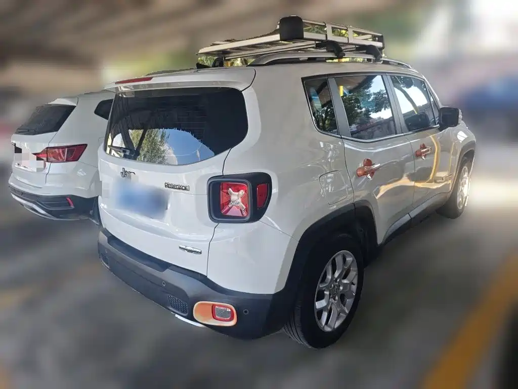 Jeep Renegade — миниатюра 4