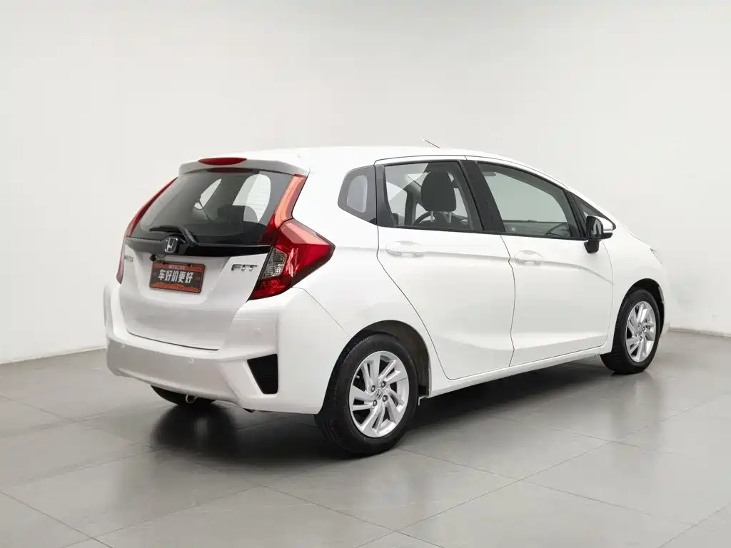 Honda Fit — миниатюра 2