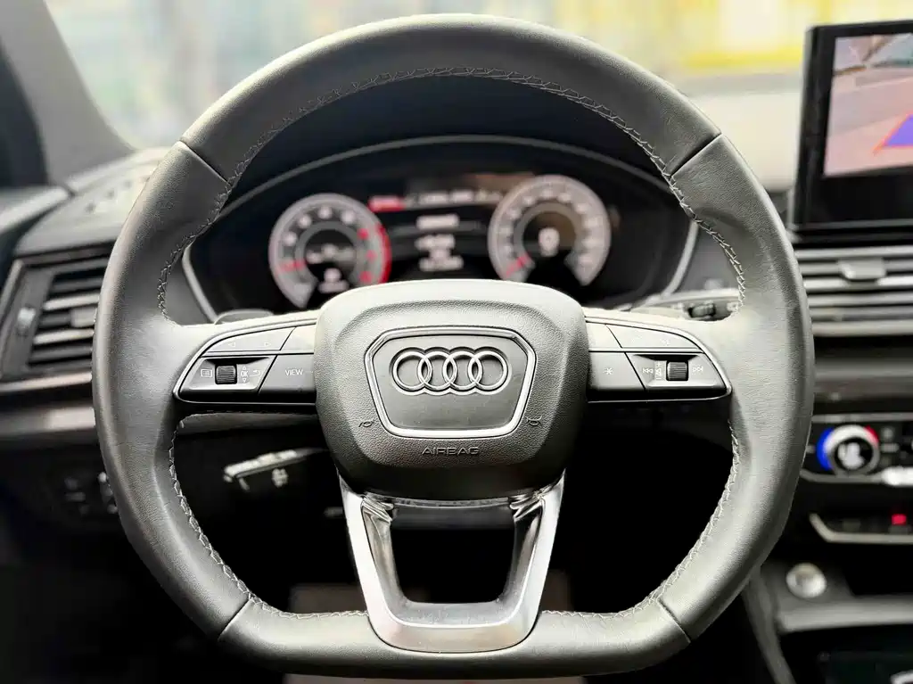 Audi Q5L 2023 40T Luxury